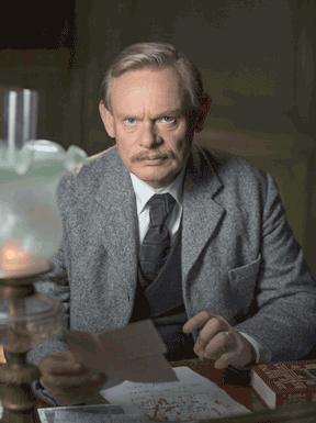 Martin Clunes as Conan Doyle